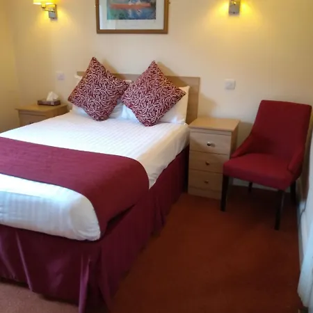 The Angus Guest house 3*